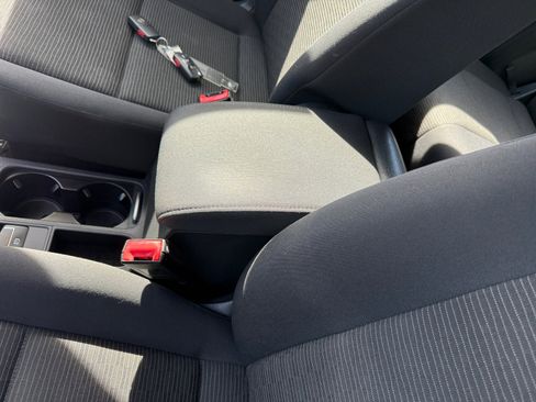 Used 2017 Volkswagen Tiguan S AWD/4WD image 14