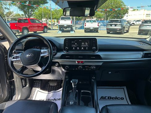Used 2020 Kia Telluride S w/ S 8 Passenger Seating Package FWD image 33