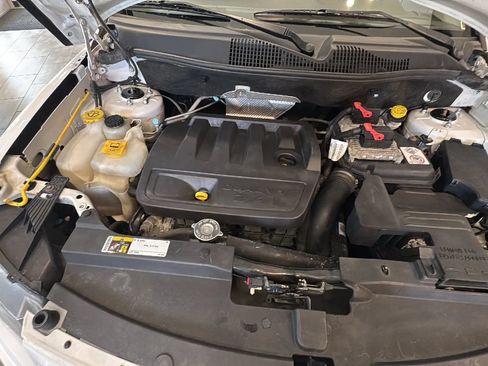 Used 2017 Jeep Compass High Altitude FWD image 28