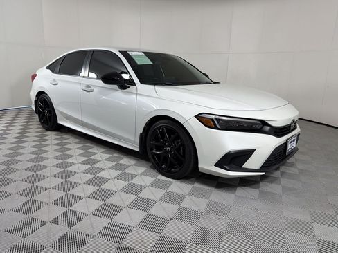 Used 2024 Honda Civic Sport image 7