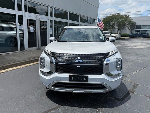 Used 2023 Mitsubishi Outlander SEL AWD/4WD image 6