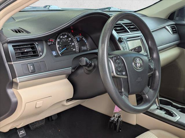 Used 2013 Toyota Camry LE FWD image 4