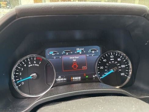 Used 2019 Ford Expedition Max XLT w/ Equipment Group 202A image 34