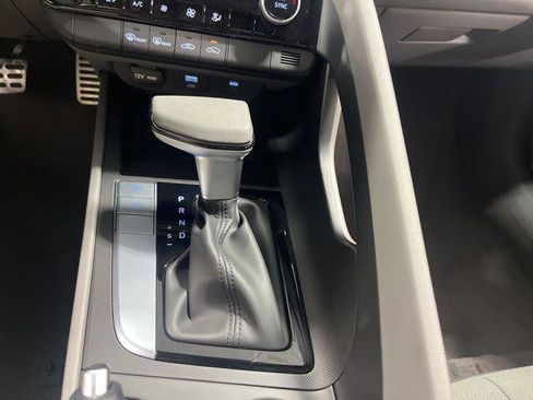 New 2026 Hyundai Elantra Sport FWD image 17