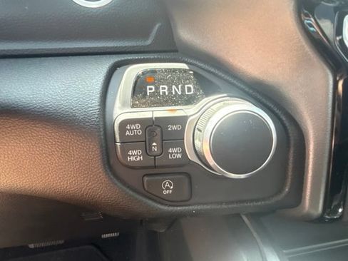 Used 2025 RAM 1500 Big Horn AWD/4WD image 22