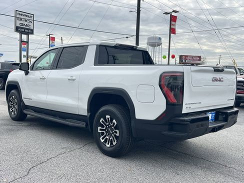 New 2026 GMC Sierra EV Elevation image 17