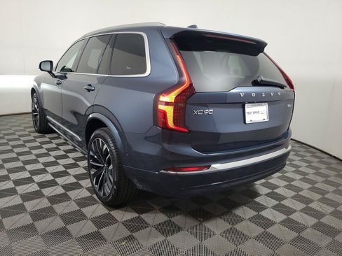 Used 2026 Volvo XC90 B6 Ultra AWD/4WD image 4