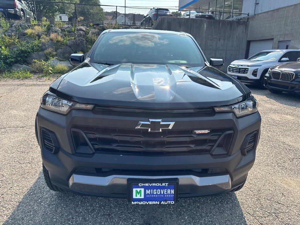 Used 2026 Chevrolet Colorado Trail Boss AWD/4WD image 10