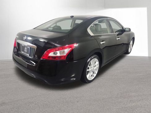 Used 2011 Nissan Maxima 3.5 SV w/ Premium Pkg FWD image 34