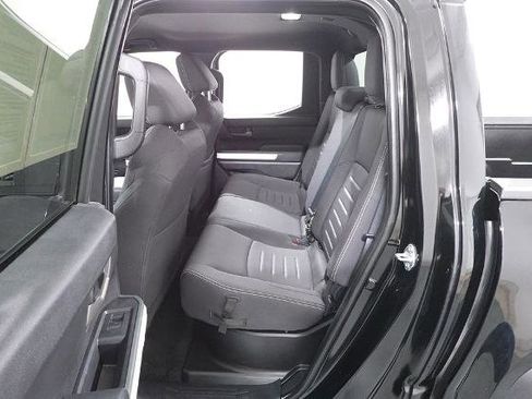 Used 2024 Toyota Tacoma TRD Off-Road image 22