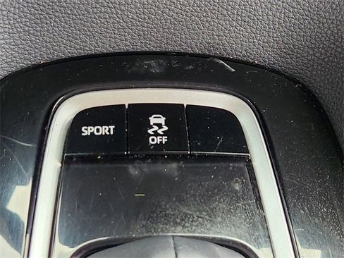 Used 2021 Toyota Corolla SE image 26