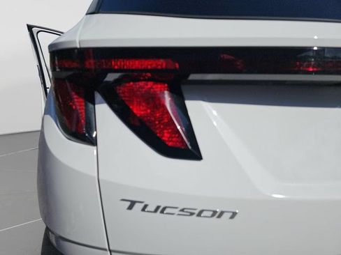Used 2025 Hyundai Tucson SEL FWD image 36