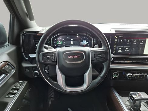 Used 2022 GMC Sierra 1500 SLT w/ SLT Convenience Package AWD/4WD image 27