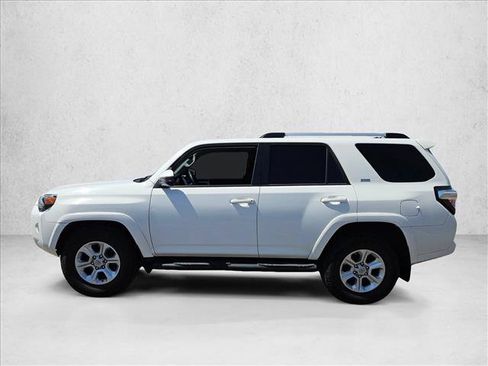 Used 2020 Toyota 4Runner SR5 RWD image 7