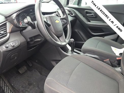 Used 2020 Chevrolet Trax LS w/ Tint and Cruise Package image 18