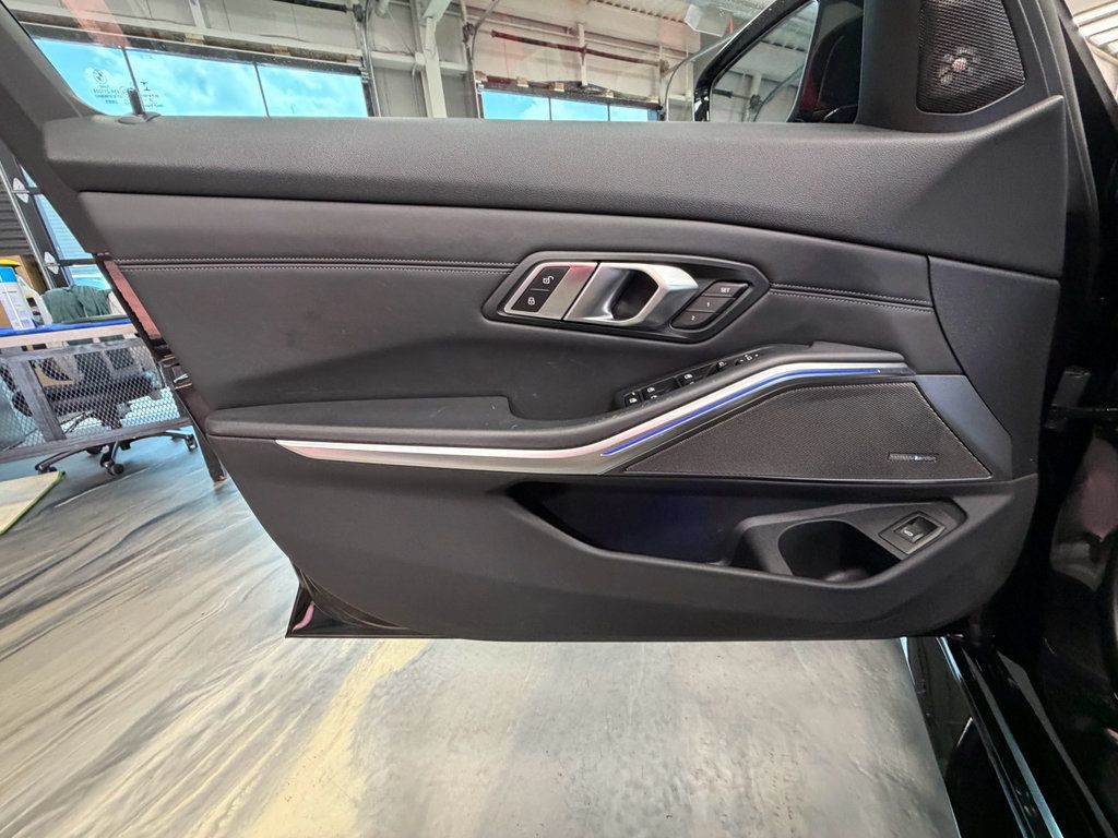 Used 2021 BMW M3 w/ Executive Package RWD image 60