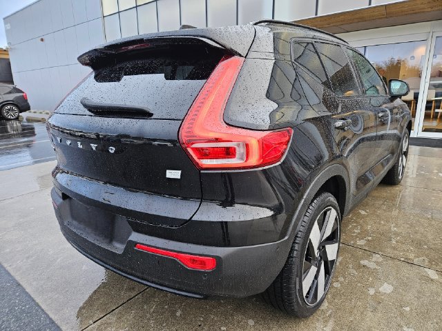 Used 2023 Volvo XC40 P8 Recharge Ultimate AWD/4WD image 5