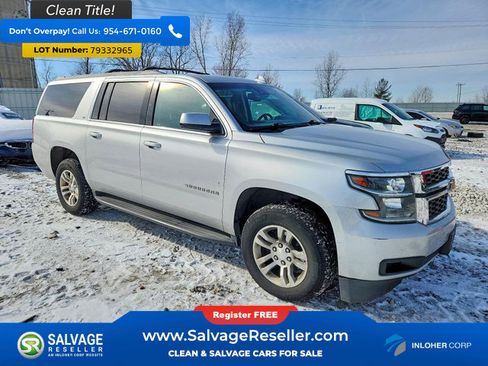 Used 2017 Chevrolet Suburban LT image 5