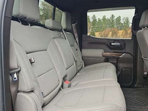 Used 2022 Chevrolet Silverado 1500 RST image 32