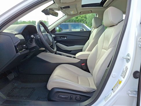 Used 2024 Honda Accord EX-L image 13
