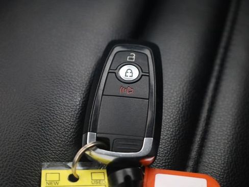Used 2024 Ford Edge SEL AWD/4WD image 24