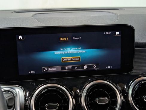 Used 2022 Mercedes-Benz GLB 250 4MATIC image 36