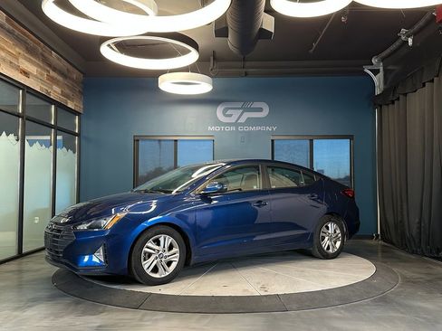 Used 2019 Hyundai Elantra SEL FWD image 7
