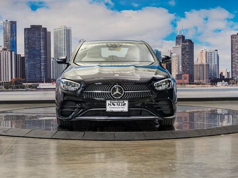 Certified 2023 Mercedes-Benz E 350 4MATIC Sedan image 3