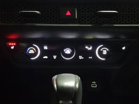 Used 2023 Honda HR-V Sport image 31