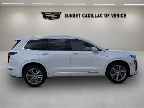 Certified 2024 Cadillac XT6 Premium Luxury w/ Technology Package image 2