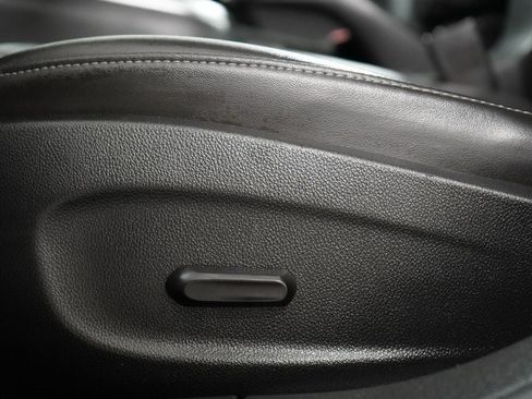 Used 2011 Chevrolet Cruze LTZ FWD image 14