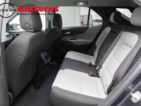 Used 2022 Chevrolet Equinox LT FWD image 20