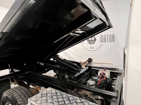 Used 2017 Ford F350 XL image 10