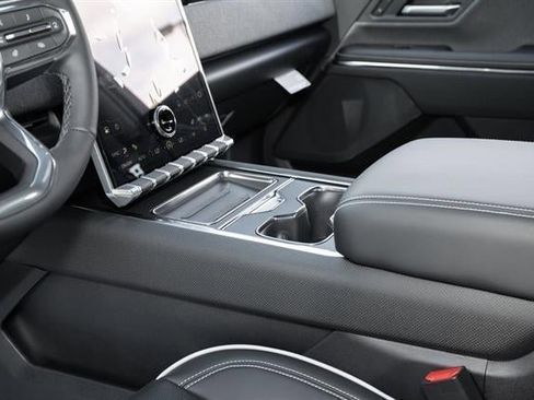 New 2026 GMC Sierra EV Elevation image 65