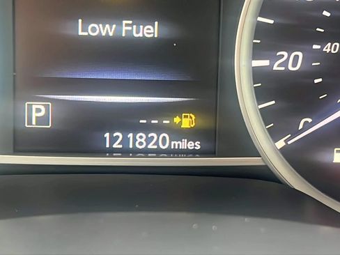 Used 2018 Nissan Sentra S FWD image 14