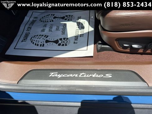 Used 2021 Porsche Taycan Turbo S AWD/4WD image 27