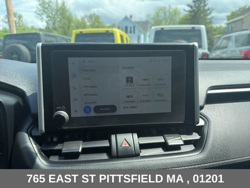 Used 2025 Toyota RAV4 XLE w/ Convenience Package AWD/4WD image 23