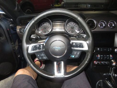 Used 2019 Ford Mustang GT w/ GT Performance Package image 27