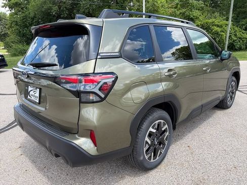 New 2026 Subaru Forester Premium AWD/4WD image 7
