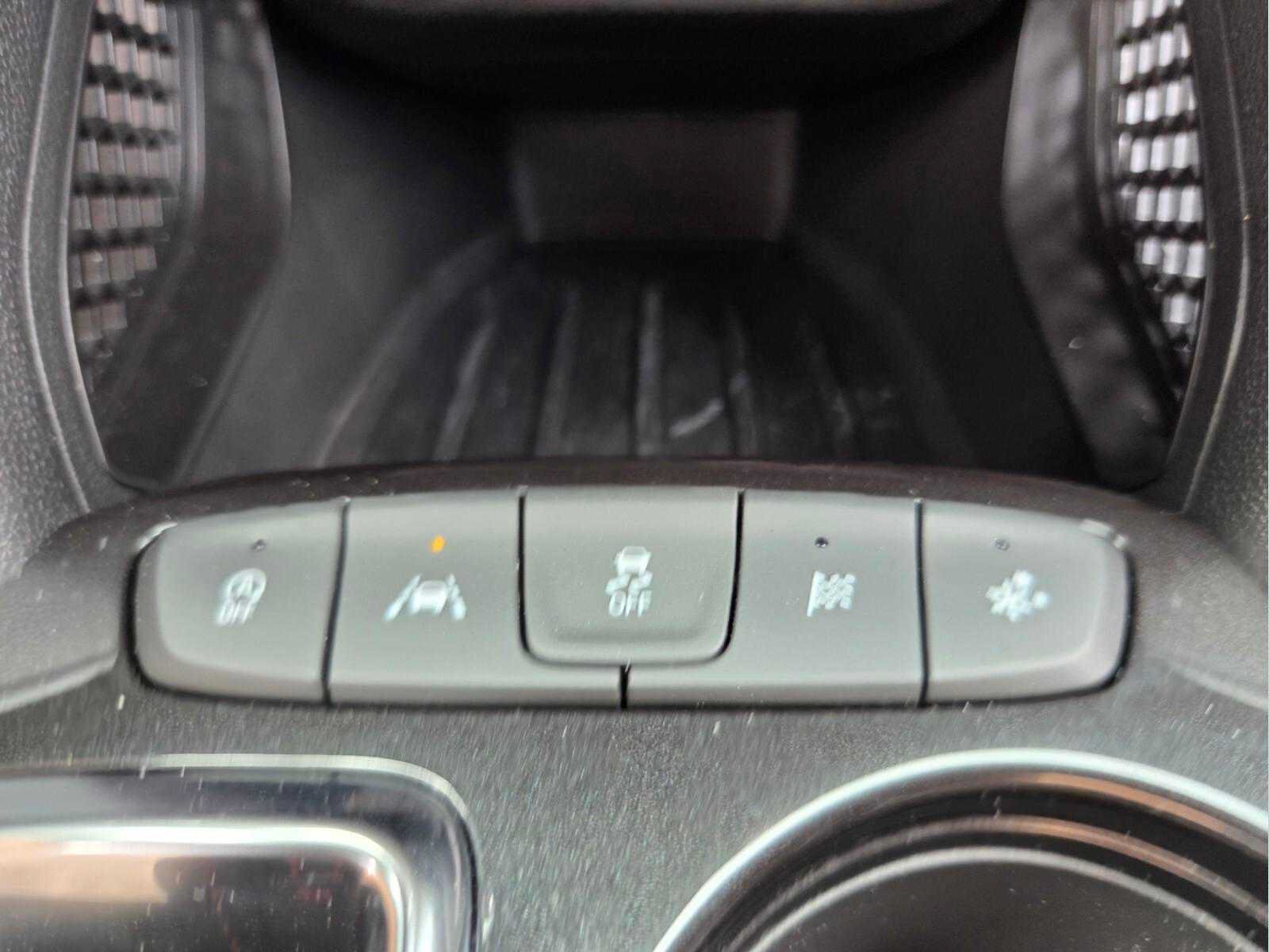 Used 2023 Chevrolet TrailBlazer RS FWD image 30