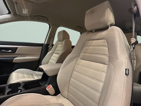 Used 2017 Honda CR-V LX image 12
