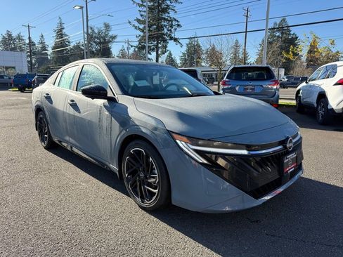 New 2026 Nissan Sentra SR w/ SR Premium Package image 5