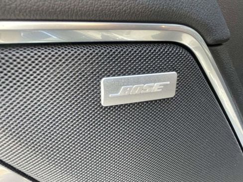 New 2026 GMC Sierra 1500 SLT w/ SLT Convenience Package image 13