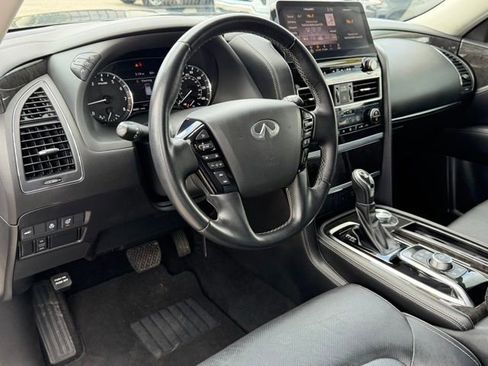 Used 2024 INFINITI QX80 Luxe AWD/4WD image 11