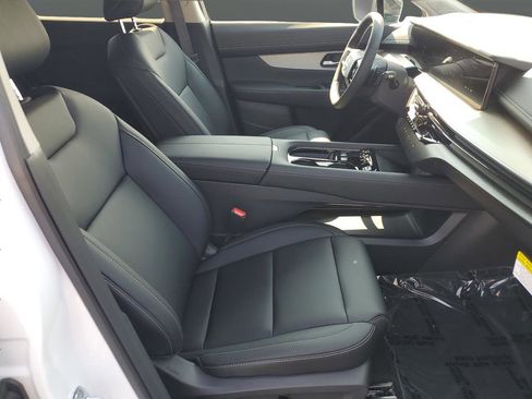 New 2025 Nissan Murano SL image 32