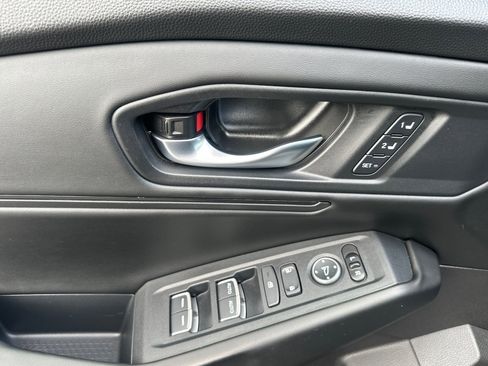 Used 2024 Honda Accord EX-L image 10