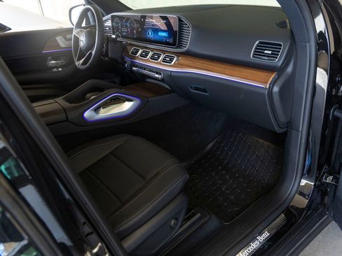 Used 2025 Mercedes-Benz GLE 350 4MATIC image 29