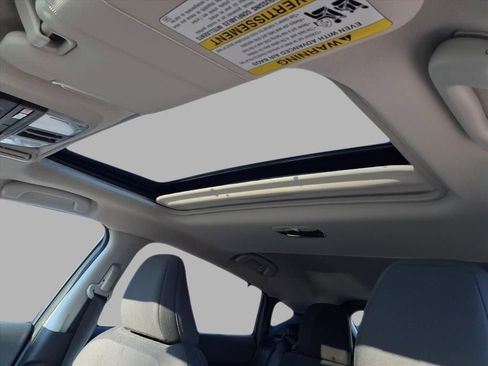 New 2026 Subaru Crosstrek 2.0i Premium image 22