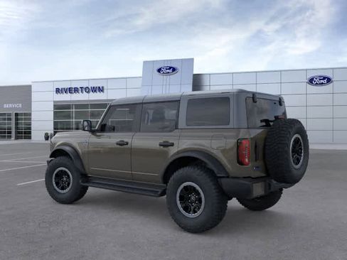 New 2026 Ford Bronco Outer Banks w/ Sasquatch Package AWD/4WD image 4