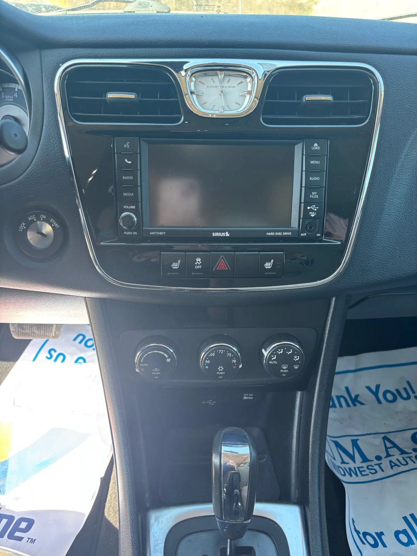 Used 2012 Chrysler 200 Limited FWD image 13